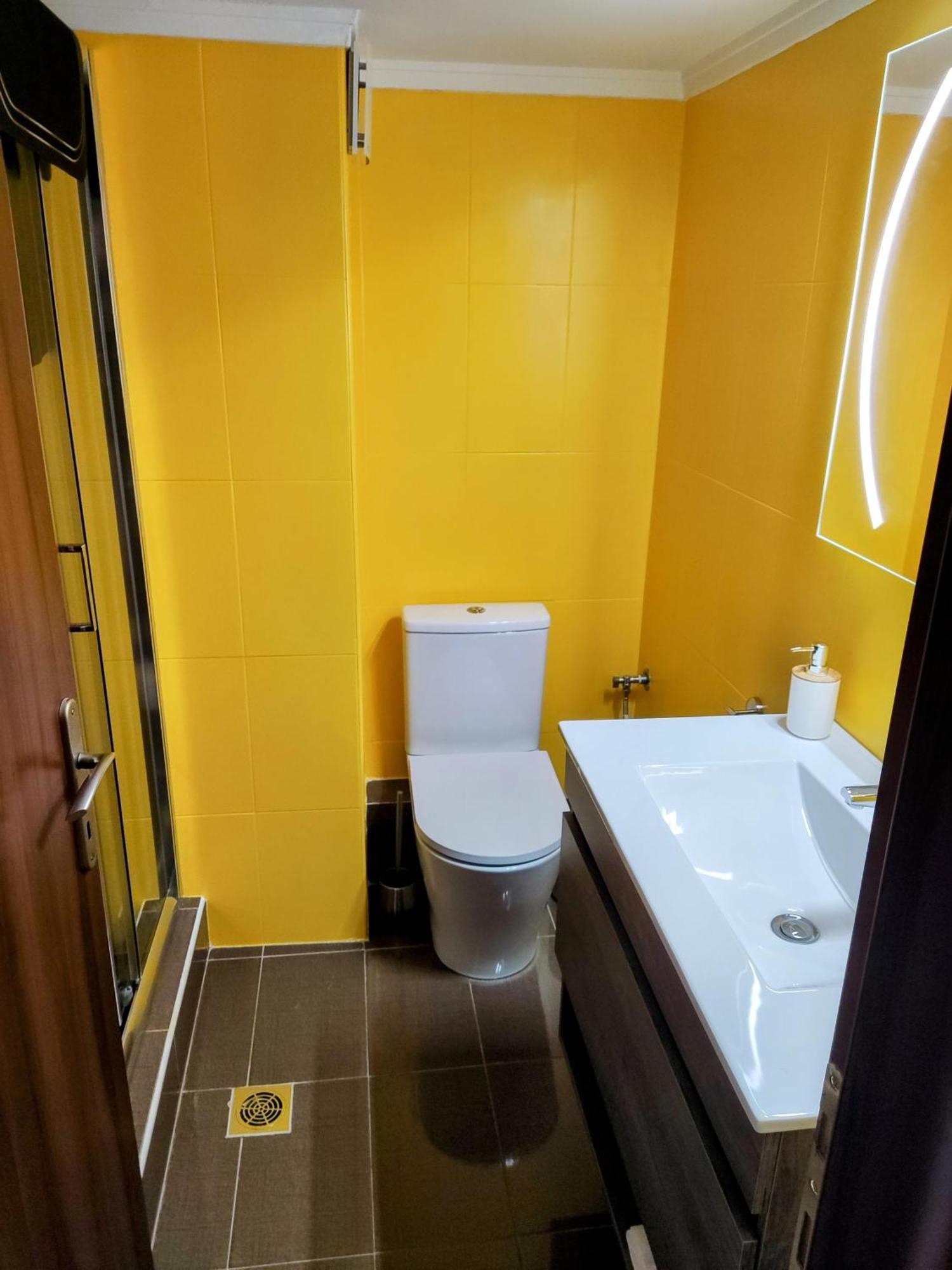 Cozy Apt! Friends & Family - Private Paid Parking Appartement Thessalonique